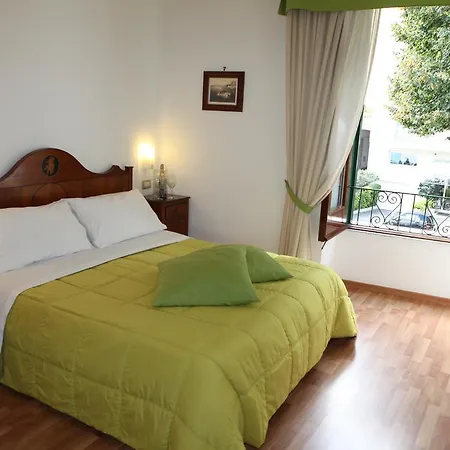 La Magnolia - Centre Hotel Península Sorrentina